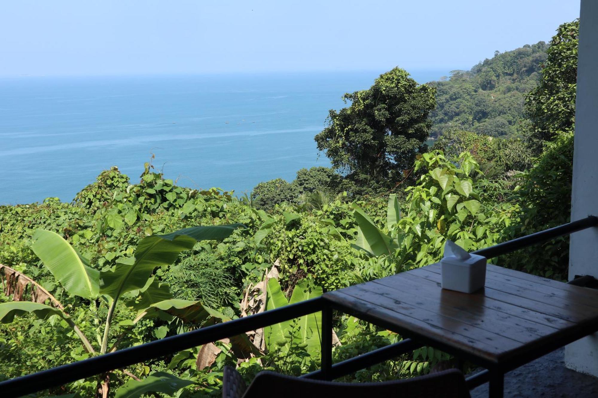 The View Padang, Amazing View, 8 Mins Mentawai Fast Ferry, Cold Beer,Close To Restaurants エクステリア 写真